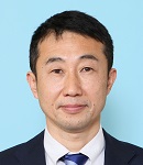 尾﨑議員の顔写真
